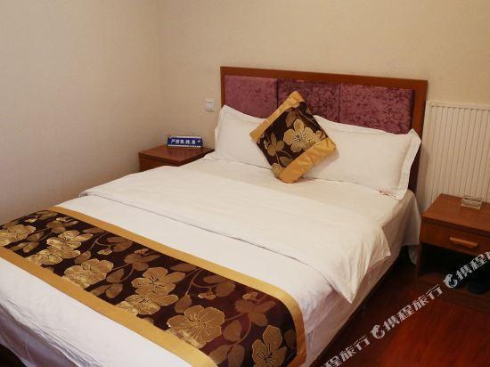 Чэнду: Huifeng Business Hotel