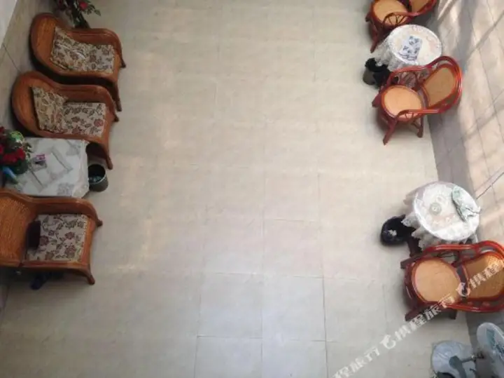 Чэнду: Qingyun Inn