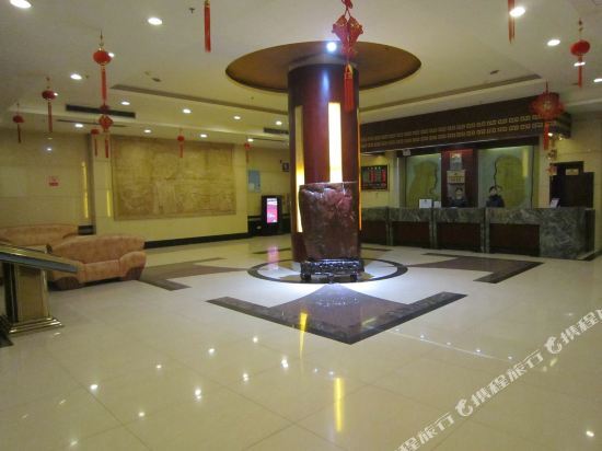 Yongzhou International Hotel — фото 1