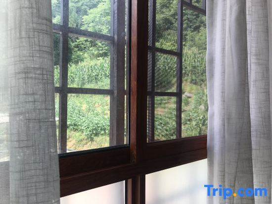 Эньши: Enshi Grand Canyon Yunshan Town B&B