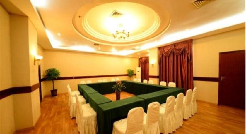 Яань: Mingdu Garden Hotel