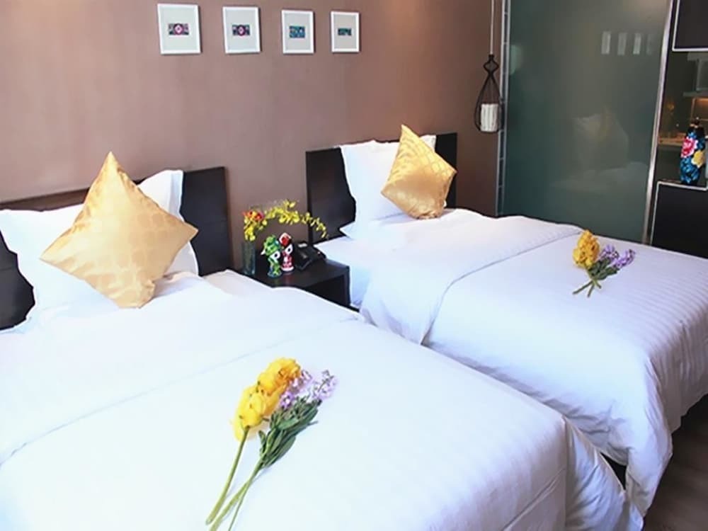 Куньмин: Badi Hotel E Home Inn Kunming South Asian Style Br