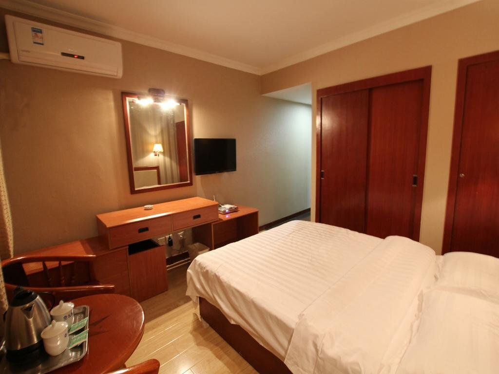 Guilin Weihang Hotel — фото 1