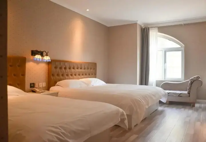Циндао: Qingdao Xiehou International Youth Hotel