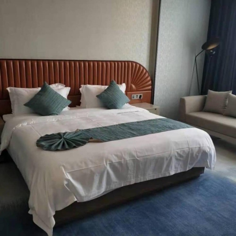 Ксяньхужень: Ruijin International Hotel