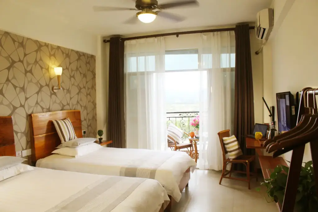 Санья: Sunny Sanya Destination Hotel Haitang Bay