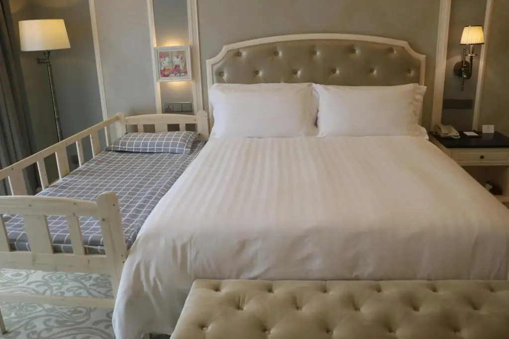Хучжоу: Yin Run Jin Jiang Castle Hotel