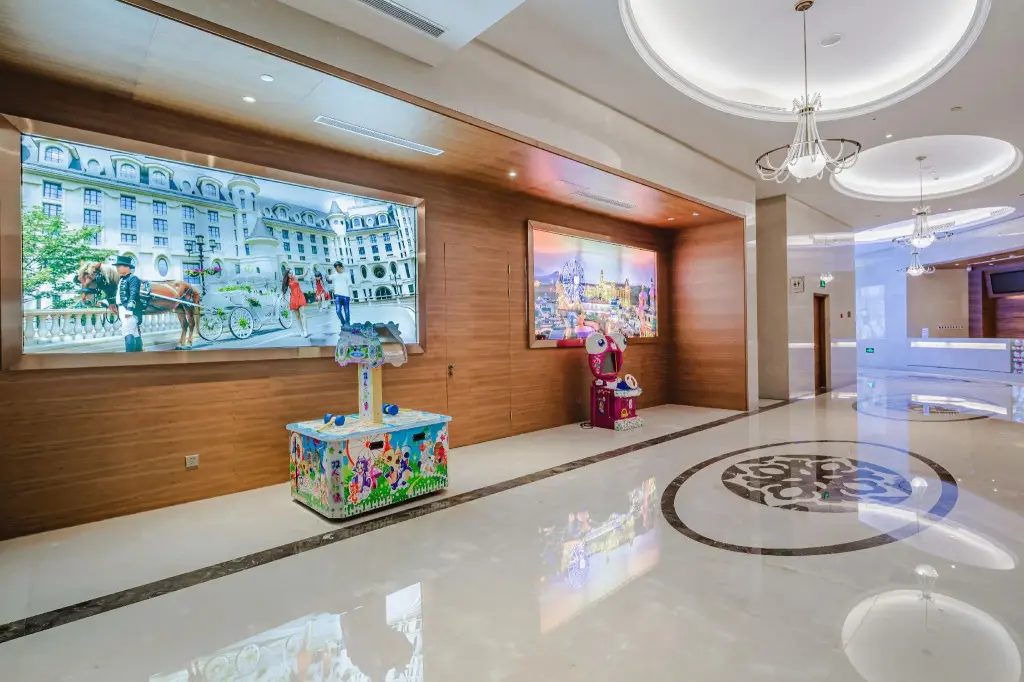 Хучжоу: Yin Run Jin Jiang Castle Hotel