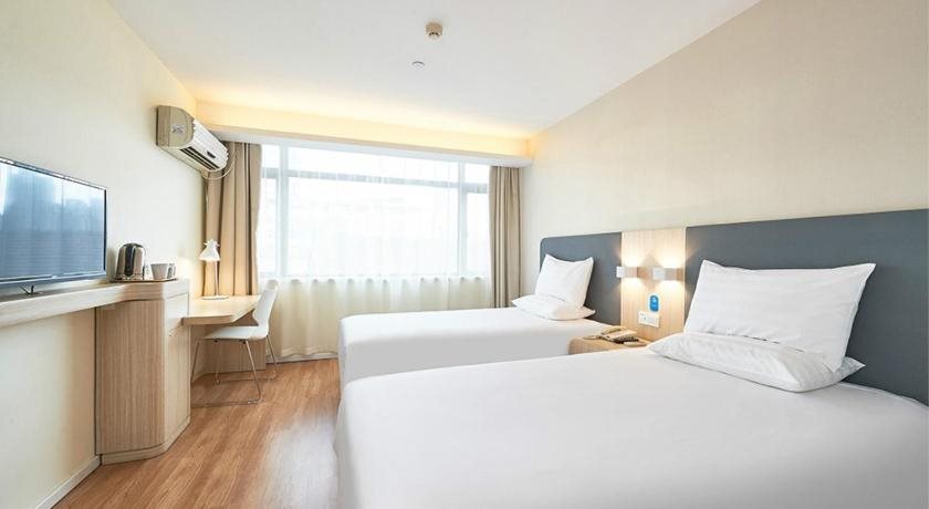 Сиань: Hanting Express Xian Jingwei Industrial Park