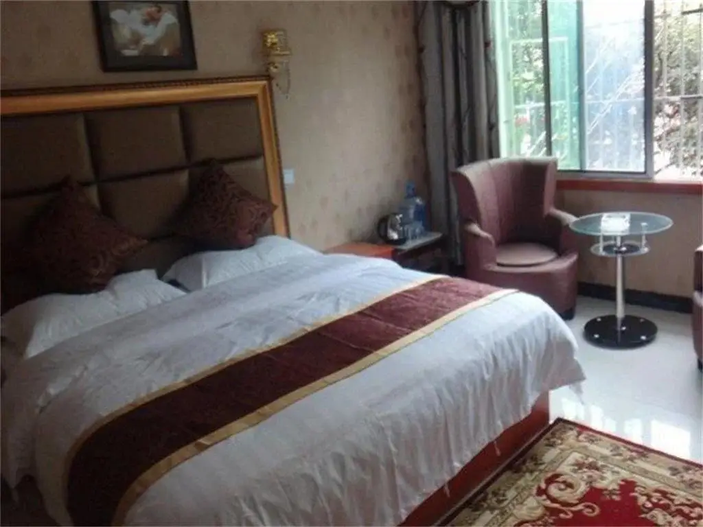 Hongyuan Business Hotel — фото 1