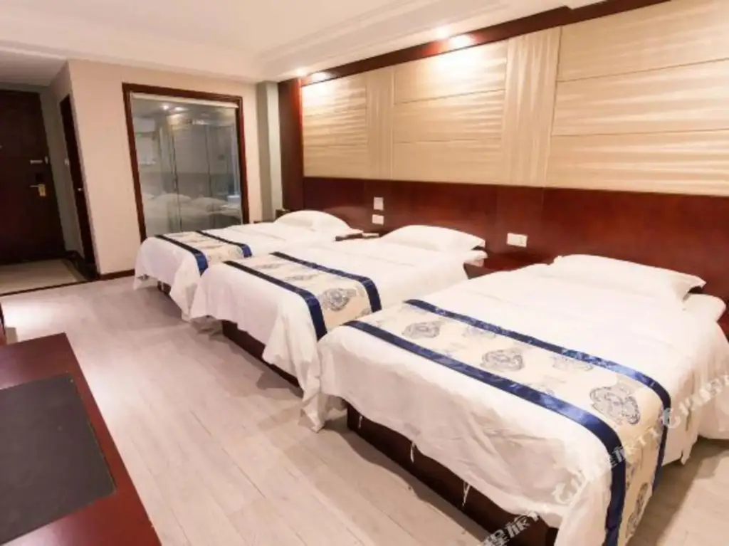 Лючжоу: Ya yue Hotel