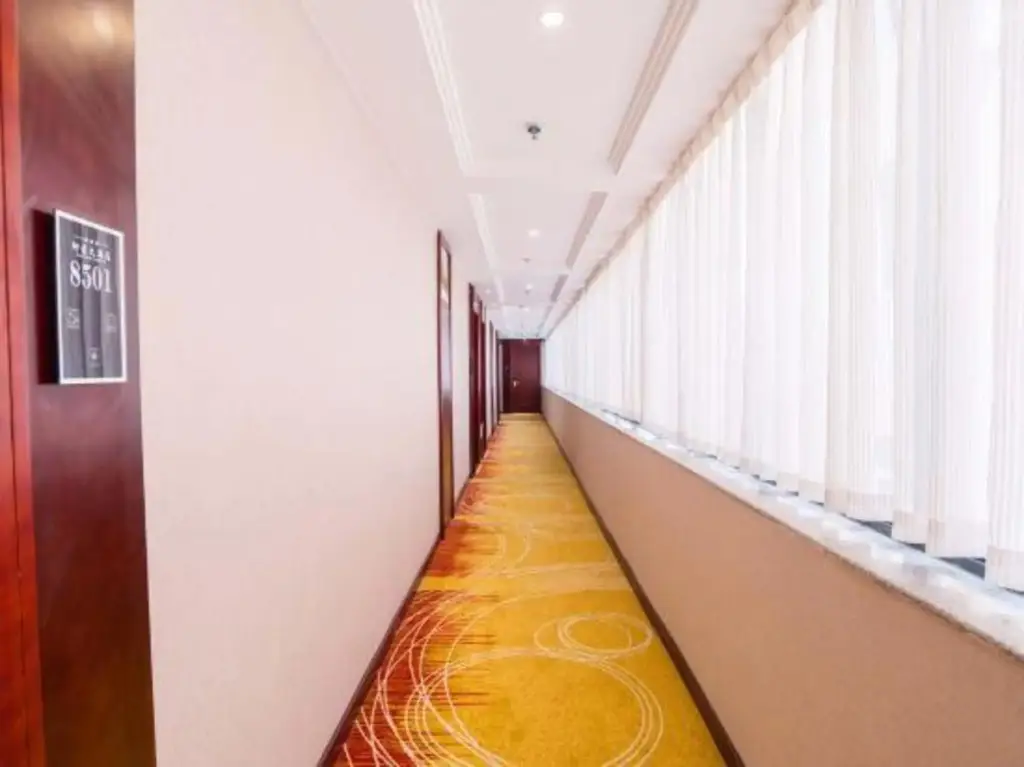 Лючжоу: Ya yue Hotel