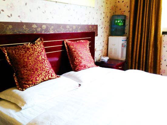 Чэнду: Jiuyuejiu Business Hotel