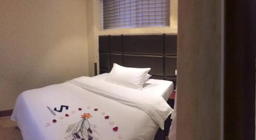 Жичжао: Rizhao Shang Yi Hong Yu Hotel