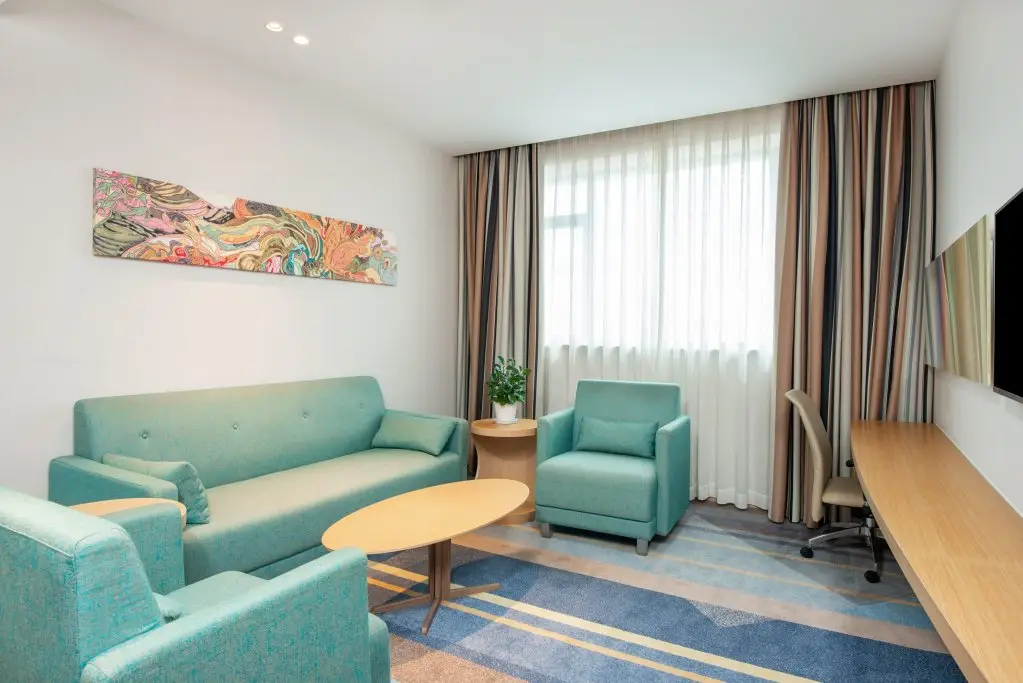 Holiday Inn Express Shanghai Zhenping by IHG — фото 1