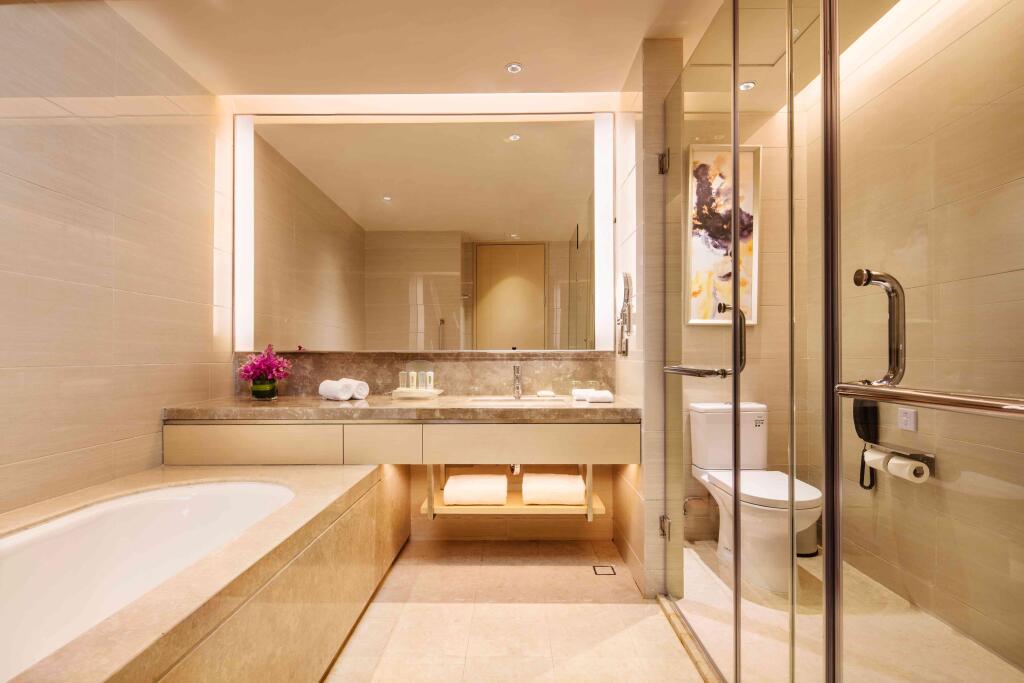 Holiday Inn Chongqing University Town by IHG — фото 1