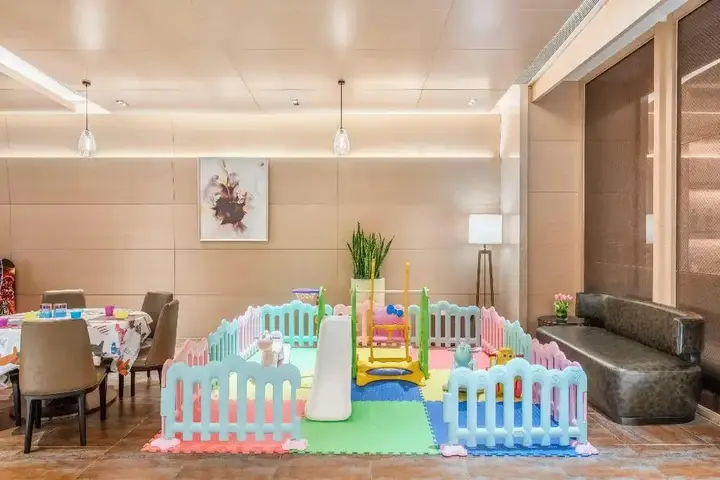 Чунцин: Holiday Inn Chongqing High-TechZone by IHG
