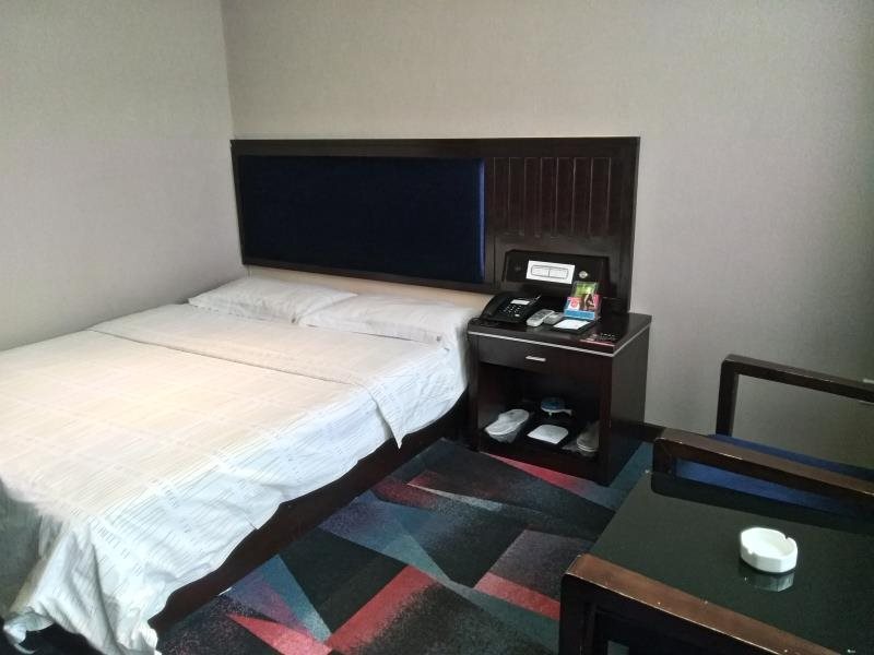 Guilin Jin Wan Hotel — фото 1
