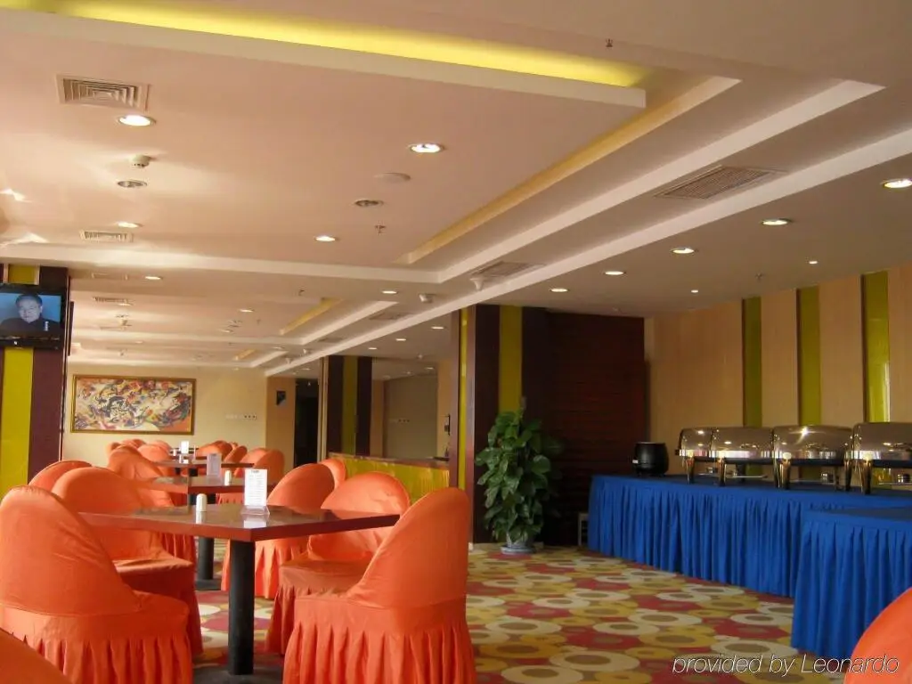 Тяньцзинь: Holiday Inn Express Tianjin Dongli by IHG