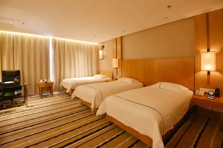 Циндао: Qingdao Wushengguan Holiday Hotel