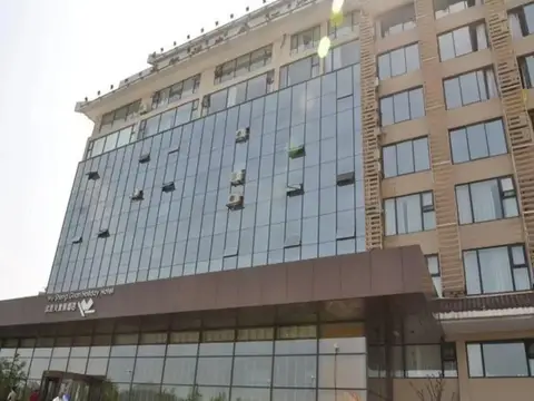 Qingdao Wushengguan Holiday Hotel — фото 1
