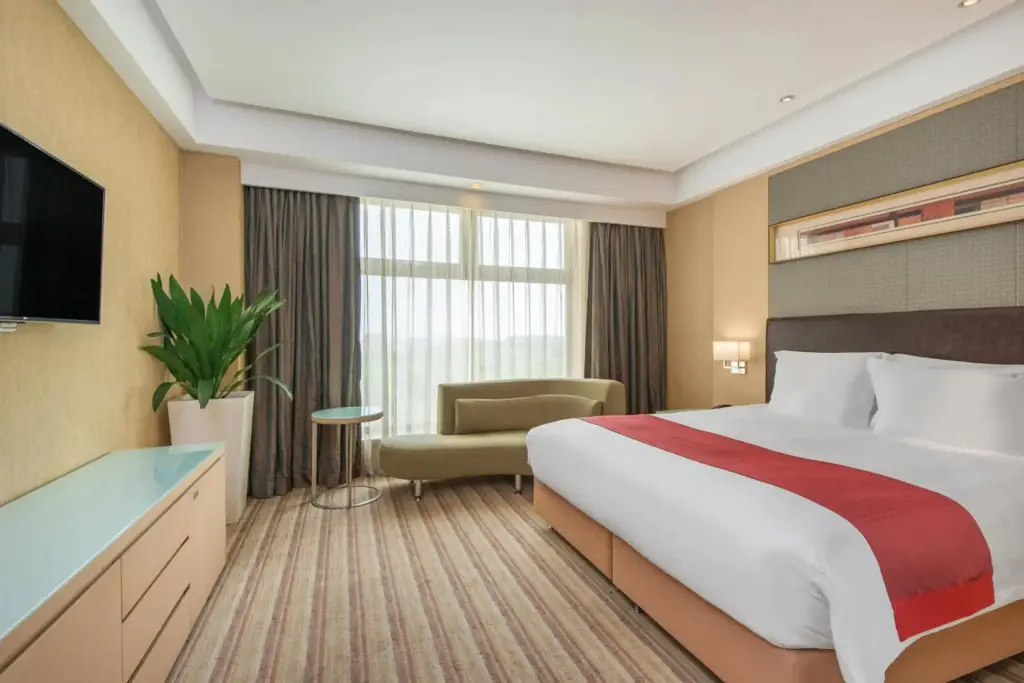 Циндао: Qingdao  Parkview Holiday Hotel