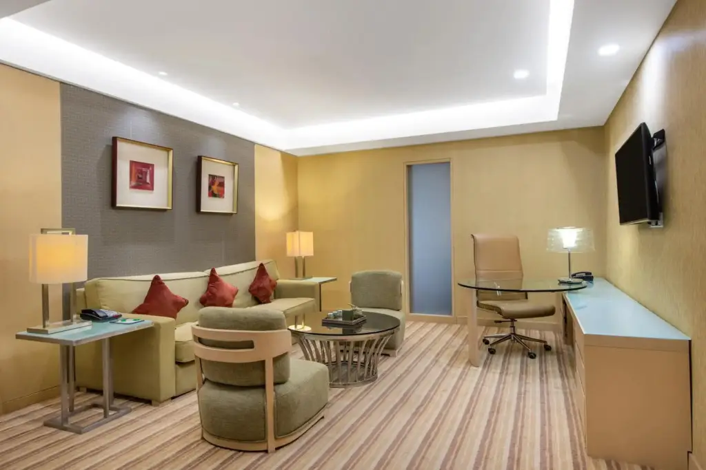 Циндао: Qingdao  Parkview Holiday Hotel