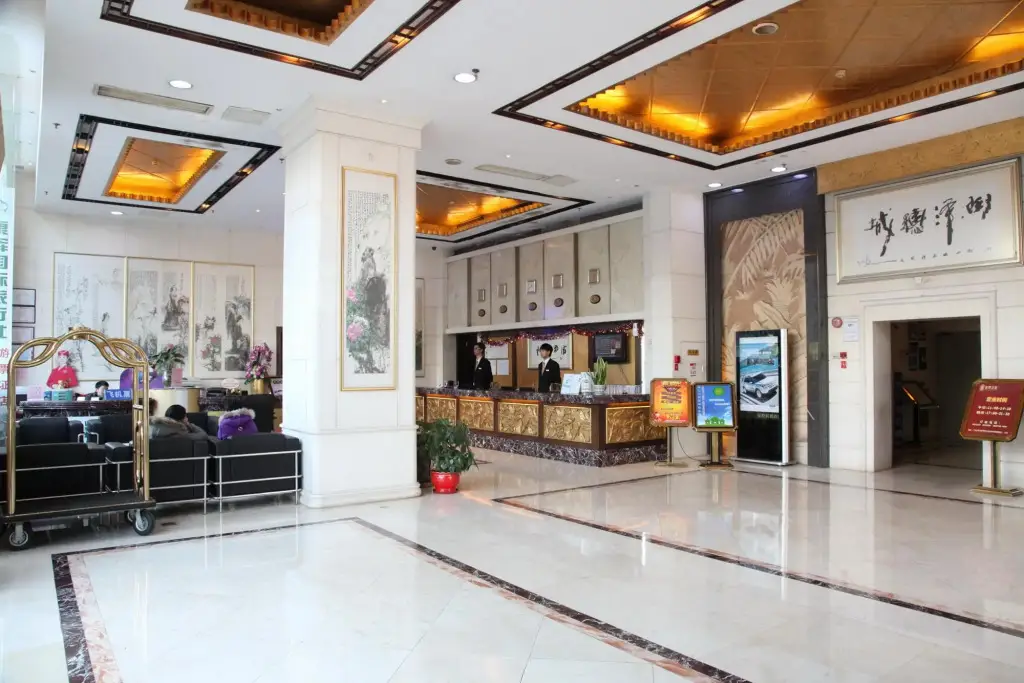 Гуанчжоу: Lifu Hotel Guangzhou Tianhe Park Huangpu Avenue Rundu Branch