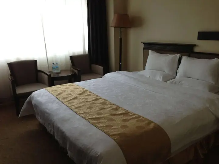 Гуанчжоу: Lifu Hotel Guangzhou Tianhe Park Huangpu Avenue Rundu Branch