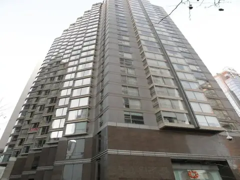 Qingdao 52 Square Meter Apartment Hotel — фото 1