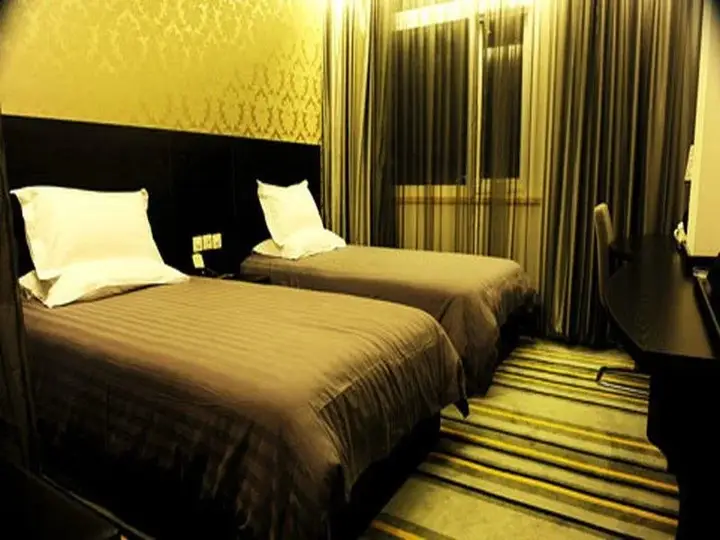 Шицзячжуан: FX Hotel ZhongHua Shijiazhuang