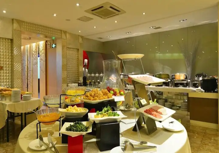 Шанхай: Kingtown Hotel Hongmei Shanghai