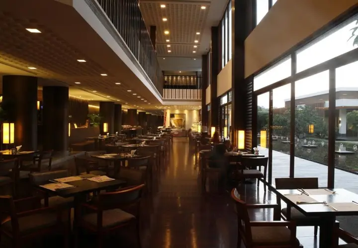 Гуанчжоу: Baiyun Lakeside Hotel