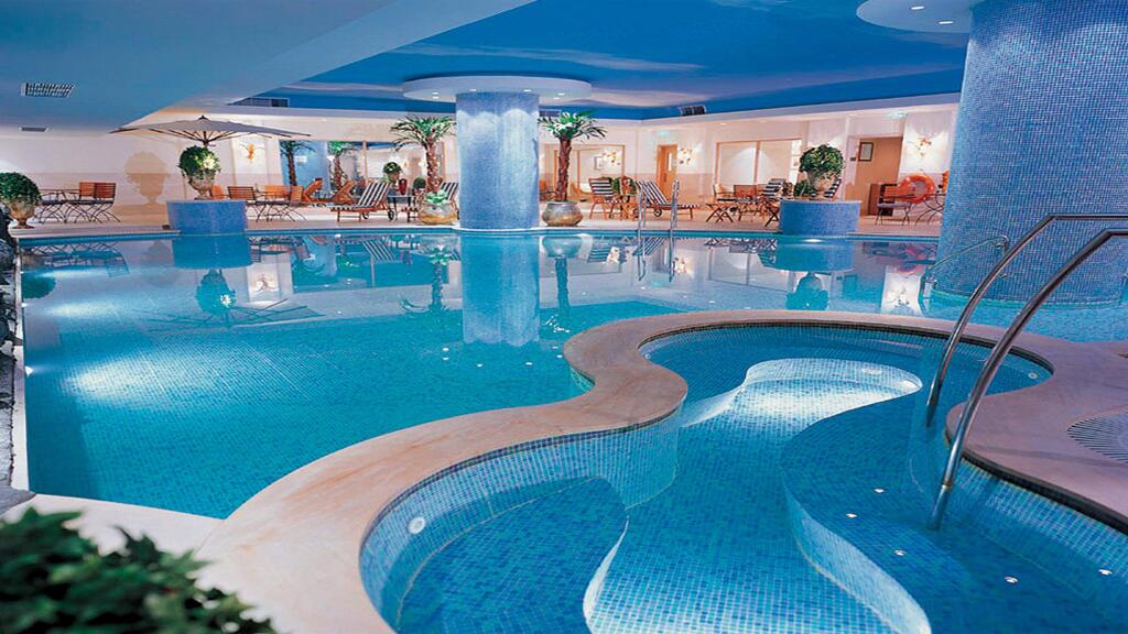 Циндао: Crowne Plaza Hotel Qingdao by IHG