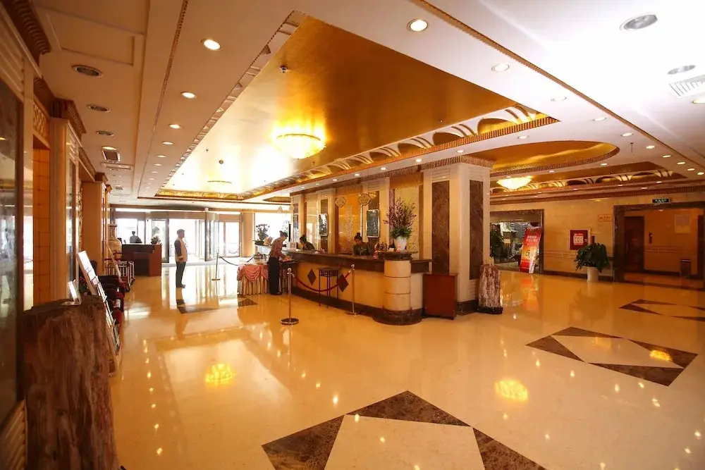 Циндао: Sanfod Hotel Qingdao
