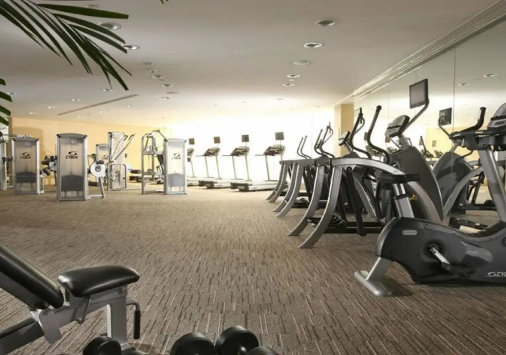 Далянь: New World Dalian Hotel