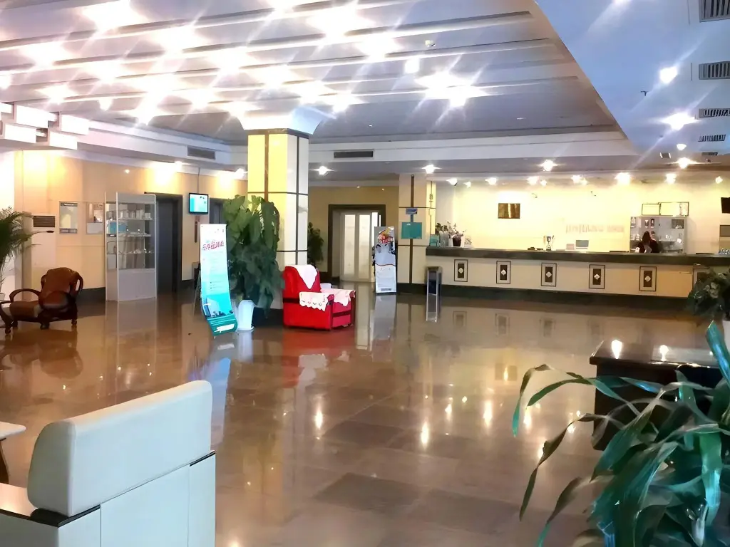 Вэйхай: Jinjiang Inn Weihai High Speed Rail Station South Haibin Road Branch