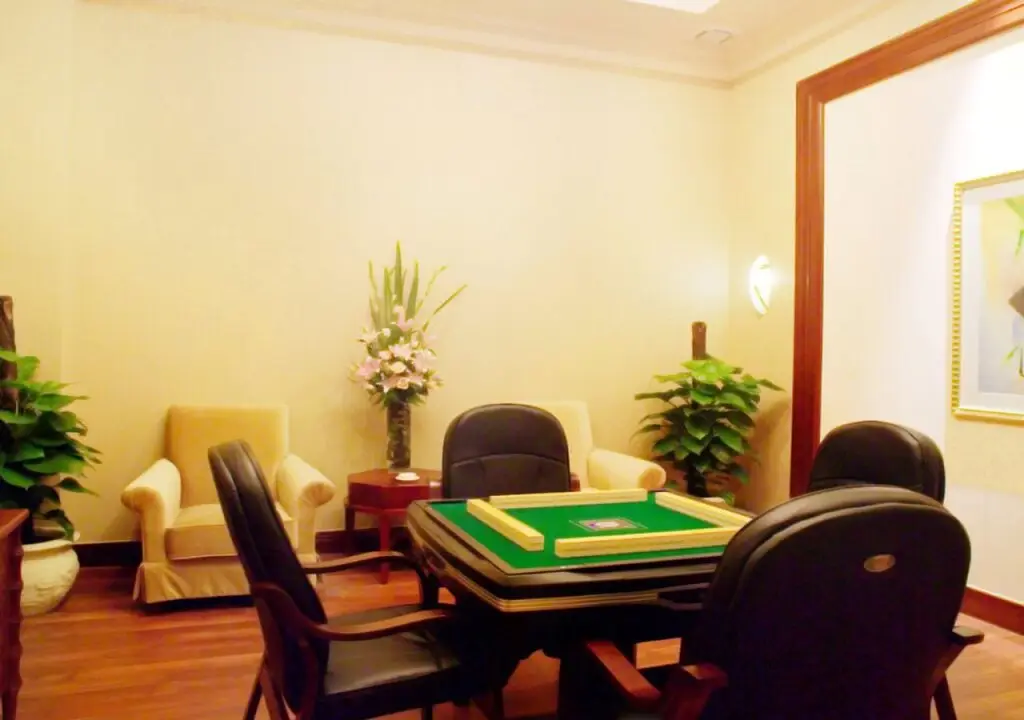 Кайфын: New Century Grand Hotel Kaifeng