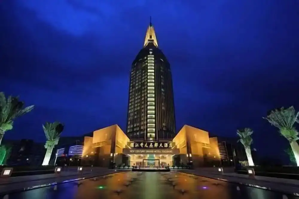 YaoJiang New Century Grand Hotel Zhuji — фото 1