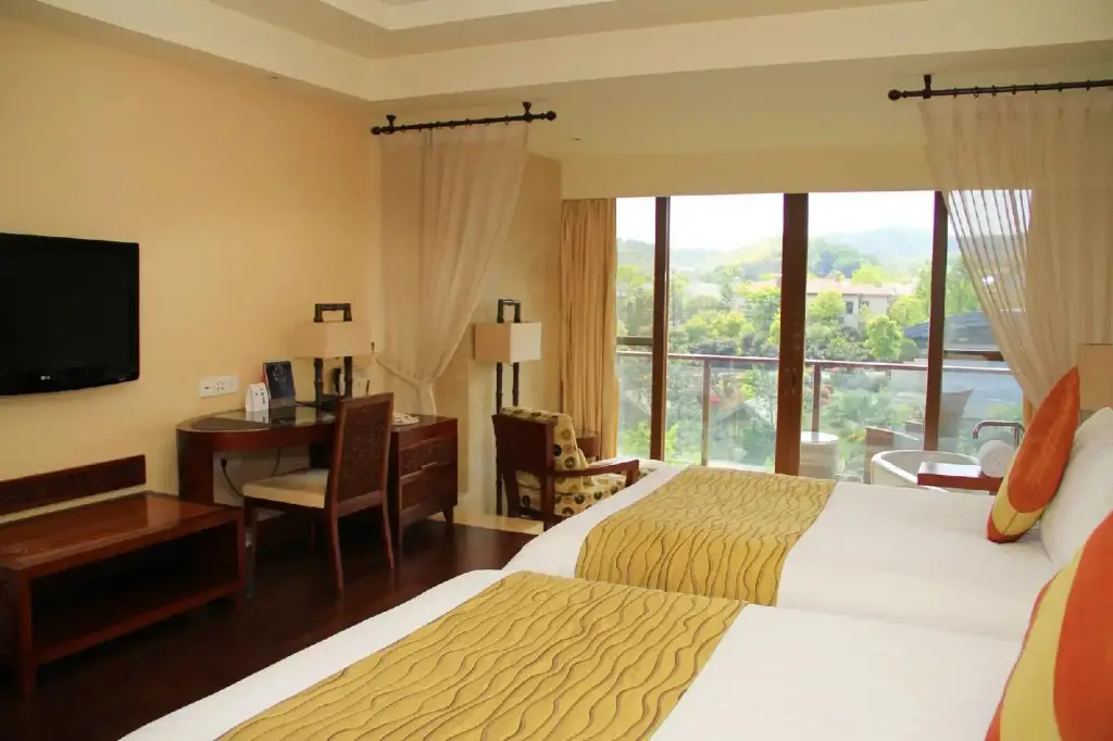 Нинбо: New Century Resort Jiu Long Lake Ningbo