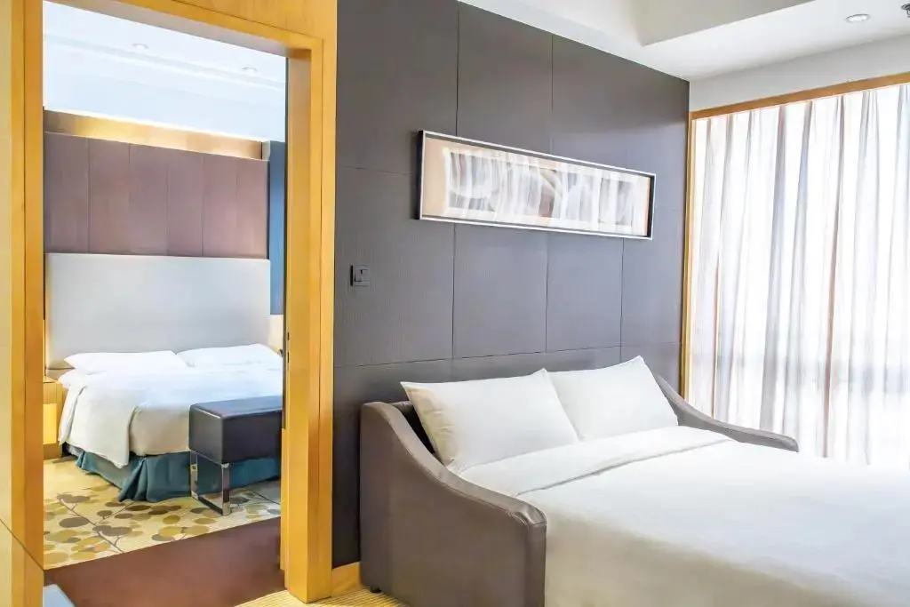 Шанхай: Отель Courtyard by Marriott Shanghai Central