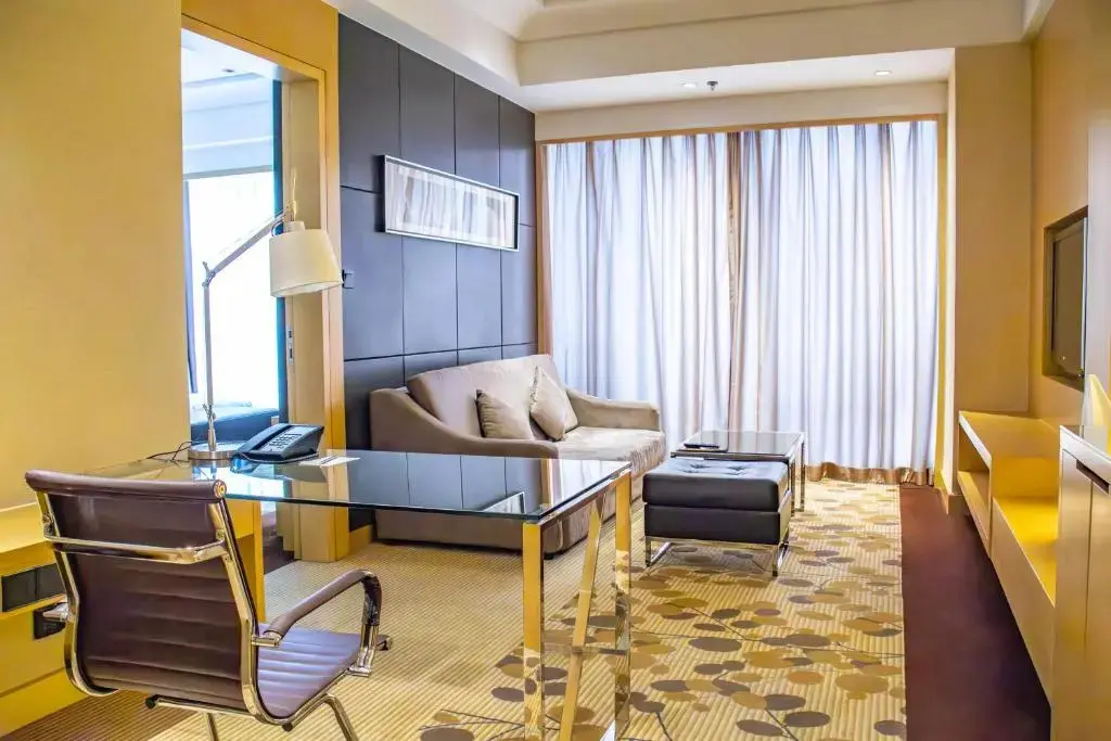 Шанхай: Отель Courtyard by Marriott Shanghai Central