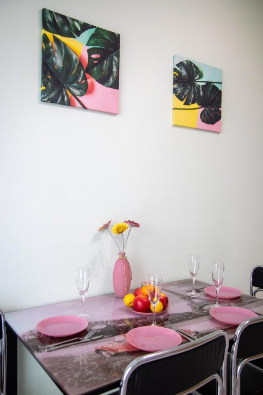 Калининград: LovelyHome 39 (ЛавлиХоум 39) на бульваре Краковский 4