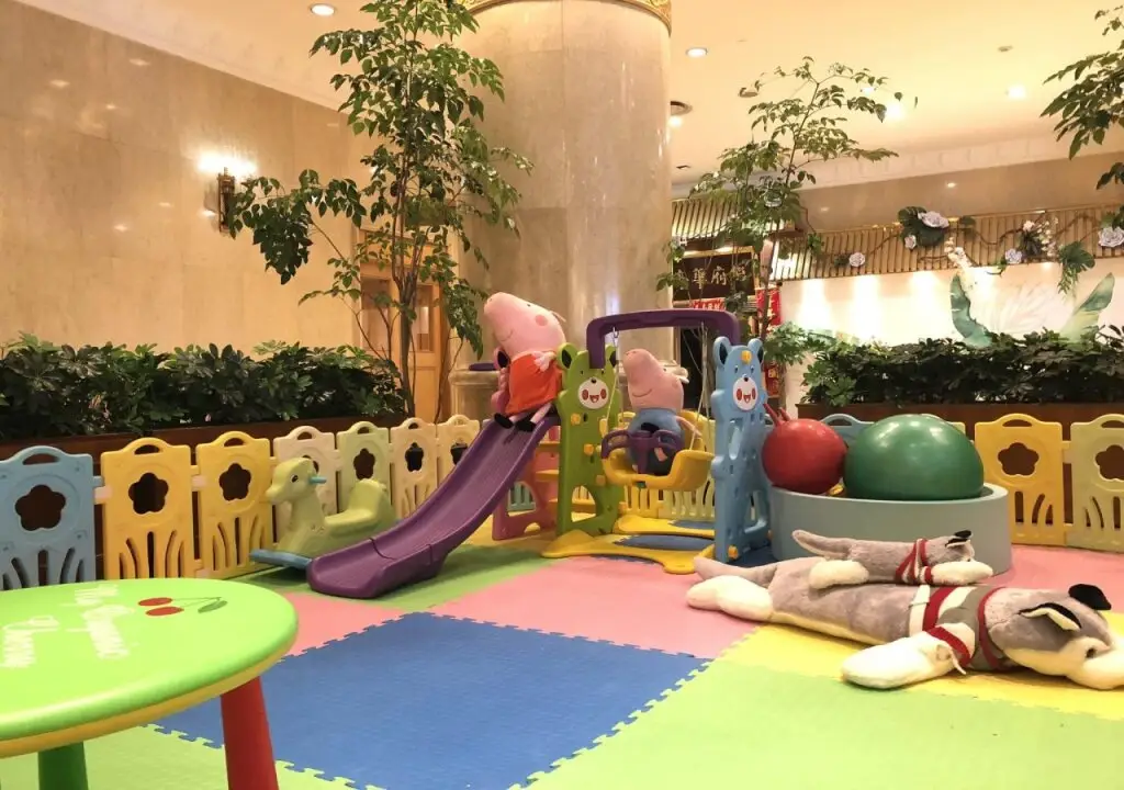 carousel image 1