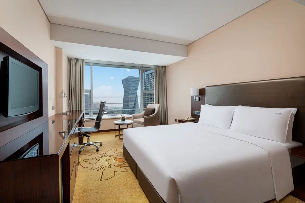 Holiday Inn Chengdu Century City-WestTower by IHG — фото 1