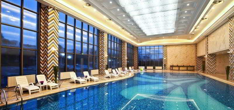 Шанхай: Crowne Plaza Lake Malaren