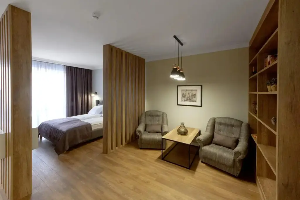 Светлогорск: 4Kaif Alt Platz on Lenin Street 17