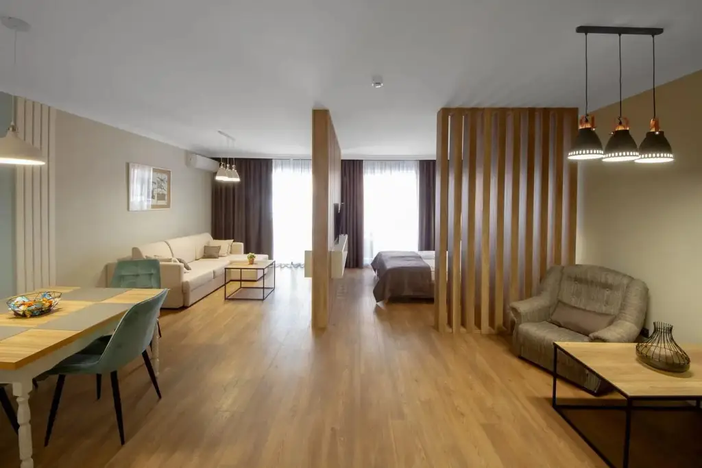 Светлогорск: 4Kaif Alt Platz on Lenin Street 17