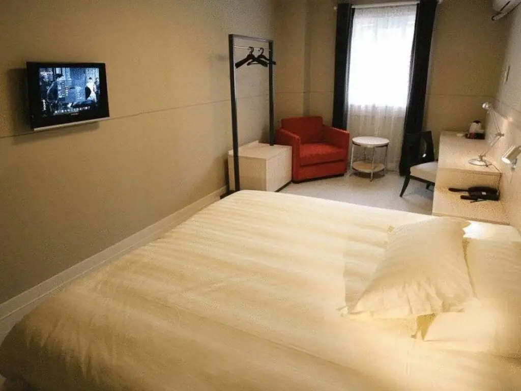 Хайкоу: Jinjiang Inn Haikou Dongfengqiao