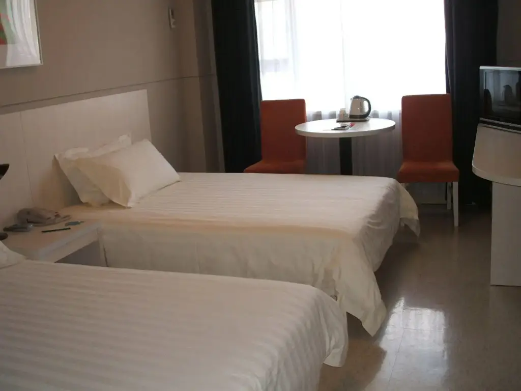 Гуанчжоу: JJ Inns - Guangzhou Sun Yat-Sens Memorial Hall